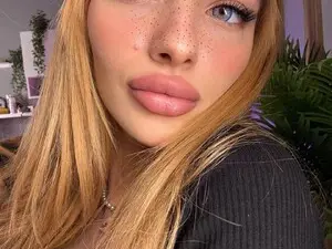 Myfreecams Nude Webcam of LeyaMeyers