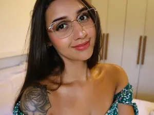 Myfreecams Best live sex cam show of Iris_