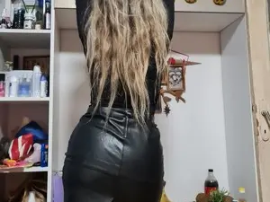 Myfreecams Watch Live Sex Cams of SensualMQueen