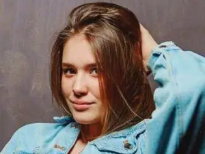 Myfreecams Free Porn Cam of miss_crystal_