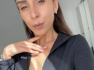 Myfreecams Watch Live Sex Cams of JenniferBuril