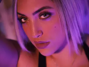 Myfreecams Live Sex of Monikka__