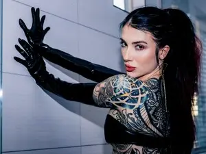 Myfreecams Free Porn Cam of KasaraWood