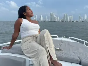 Myfreecams Live Sex Cam of Emipeach92