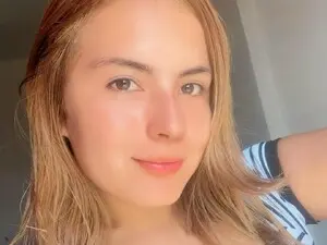 Myfreecams Private Sex Chat of Lara19