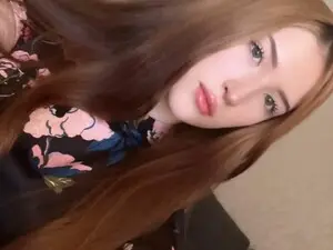 Myfreecams Watch Live Sex Cams of Ilona_Here