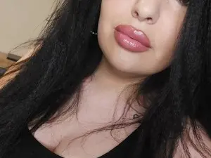 Myfreecams Adult Video Chat of HornyMommy_