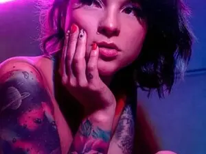 Myfreecams Sex Cam of Divine_amy