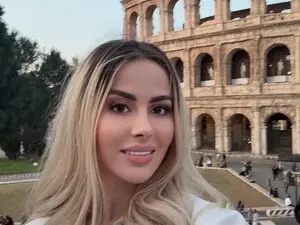 Myfreecams Live Sex Cam of KylieBenton