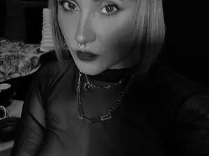 Myfreecams Nude Webcam of axehallow