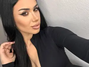 Myfreecams Live Sex Cam of Jenna_Dayy