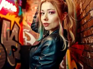 Myfreecams Watch Live Sex Cams of HeidiFLOWER