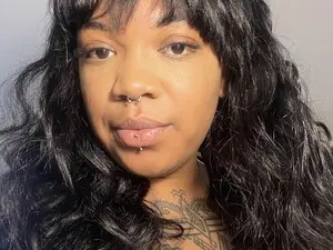 Myfreecams Sex Cam of Emotits