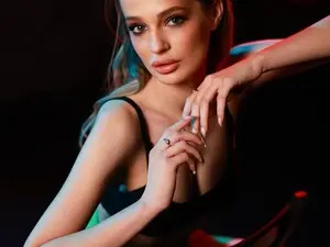 Myfreecams Nude Webcam of Lola_vi