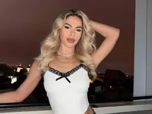 Myfreecams Live Sex of ChloeVelvet