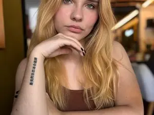 Myfreecams Sex Cam of ClassyCarrie