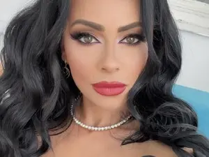 Myfreecams Watch Live Sex Cams of Miss_Raysa