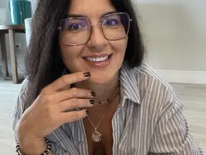 Myfreecams Free Porn Cam of Juicyplummm