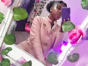 Myfreecams Live Sex Cam of Coco_bele69
