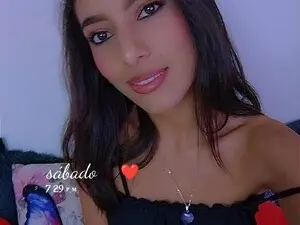 Myfreecams Live Sex Cam of Cassey_