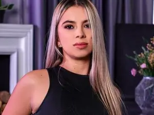 Myfreecams Sex Chat of Martina_ferer