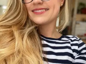 Myfreecams Watch Live Sex Cams of Honeyshaker