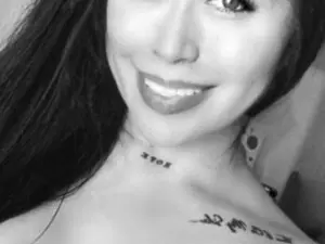 Myfreecams Live Sex Cam of Vicky_hotmilf