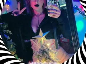 Myfreecams Free Porn Cam of H3llok1tty