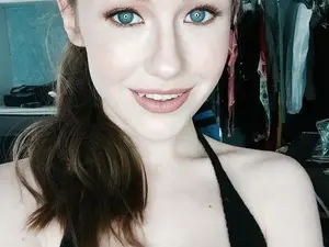 Myfreecams Adult Video Chat of EmilyBloom