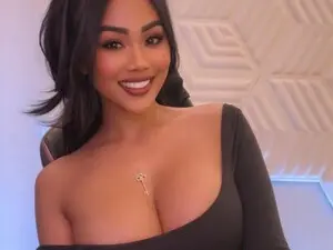 Myfreecams Sex Chat of SinCityVEE