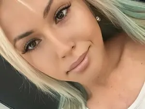 Myfreecams Watch Live Sex Cams of Wildblondhome