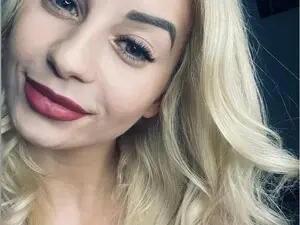Myfreecams Nude Webcam of LillianMonroe