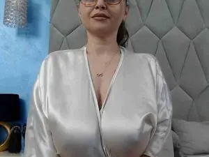 Myfreecams Live Sex Cam of AretiAlisya