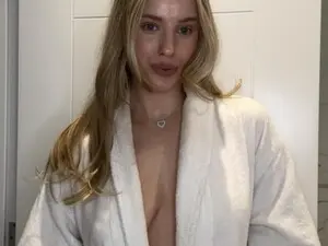 Myfreecams Live Sex Cam of LIONESS_1