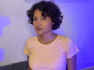 Myfreecams Adult Webcam of Ava_Jones_