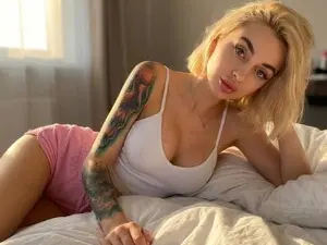 Myfreecams Free Porn Cam of YourLizzyDoll