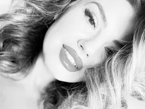 Myfreecams Nude Webcam of Ur_Wet_Desire