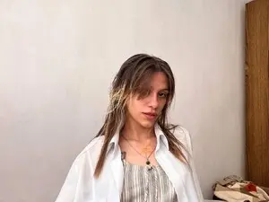 Myfreecams Live Sex Cam of LollyLucy