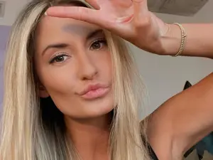 Myfreecams Free Porn Cam of AlanaWylde