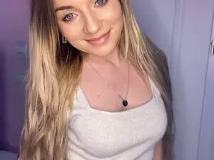 Myfreecams Best Webcam of SkyEyesLuna