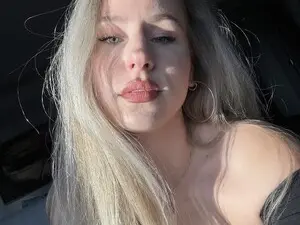 Myfreecams Free Live Porn of HayleeX
