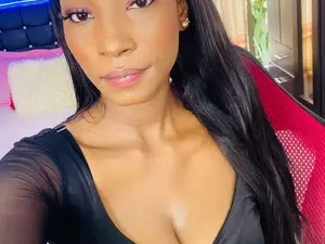 Myfreecams Sex Cam of Taliana111