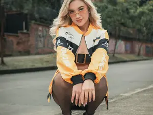 Myfreecams Watch Live Sex Cams of RebeccaHudson