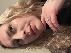 Myfreecams Live Sex Cam of Missinhermind