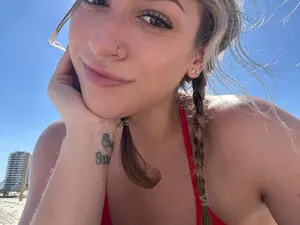 Myfreecams Free Porn Cam of Kaitlyn_