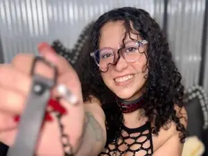 Myfreecams Live Sex Cam of NahomyMessy