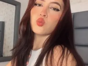 Myfreecams Free Live Porn of Aribrunnet