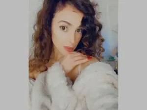 Myfreecams Live Sex Cam of DreamEvy