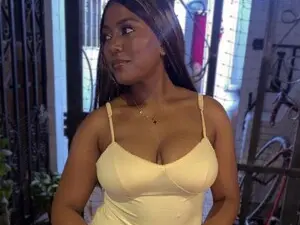 Myfreecams Live Porn of Ariana_cooper