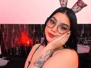 Myfreecams Adult Video Chat of Nicol_Ruiz